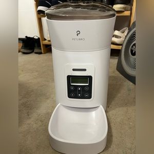 PETLIBRO Automatic Feeder, 4L Dispenser with Customize Schedule Voice Recorder